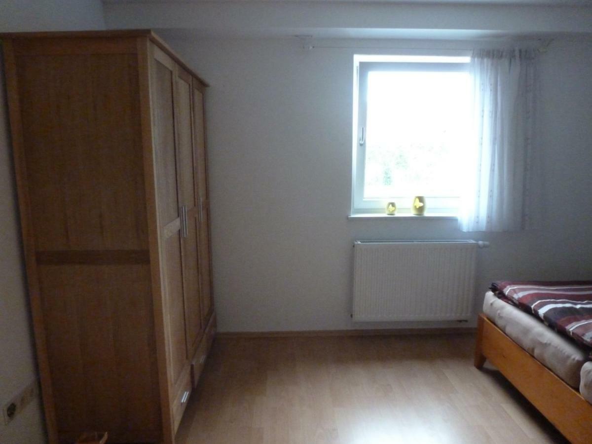 Ferienwohnung Eisele Heike Гюнцбург Экстерьер фото