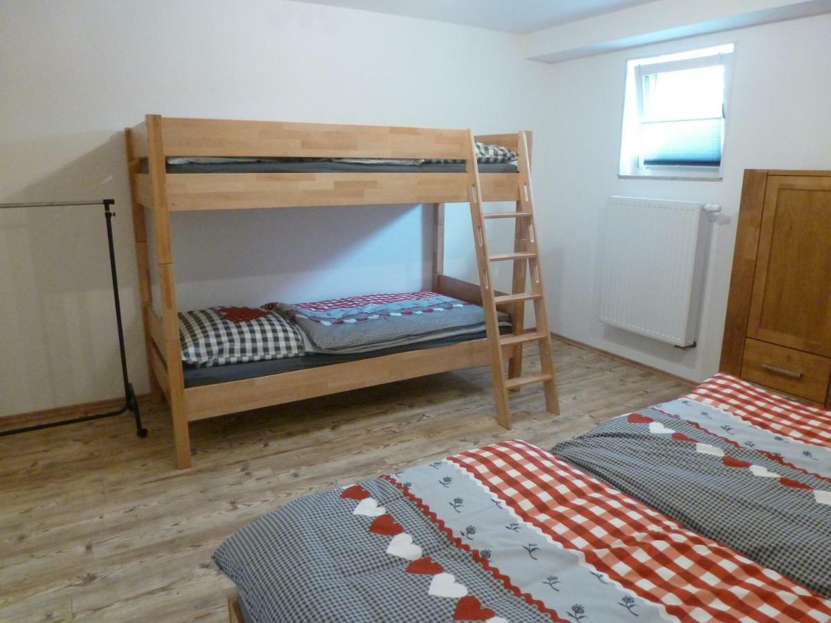 Ferienwohnung Eisele Heike Гюнцбург Экстерьер фото
