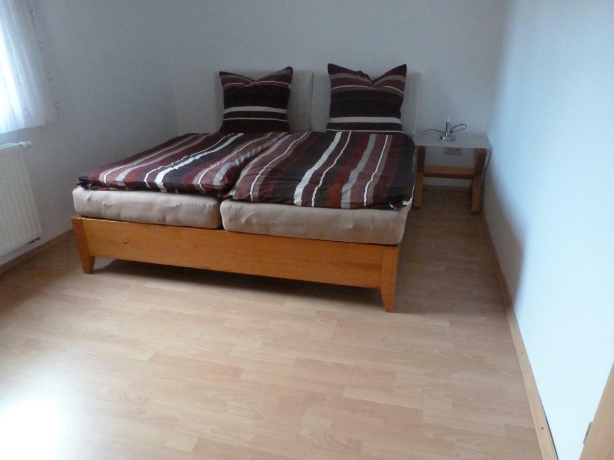 Ferienwohnung Eisele Heike Гюнцбург Экстерьер фото